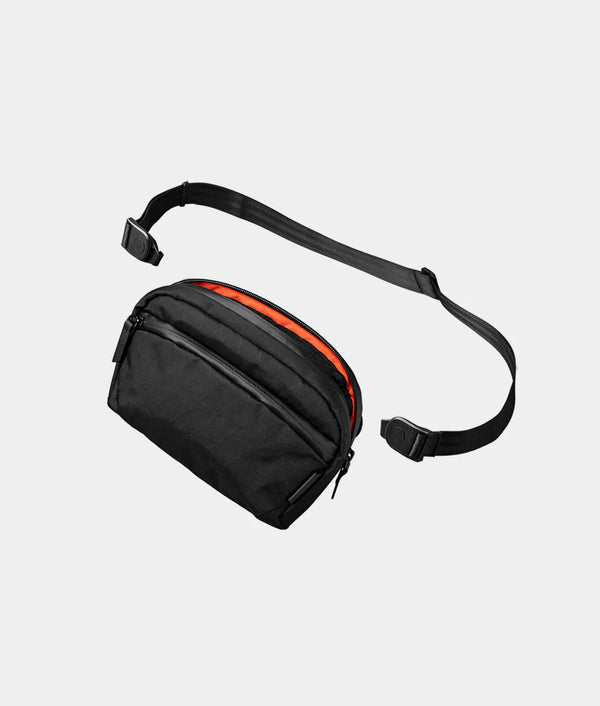 Flight Sling 1L Black VX42